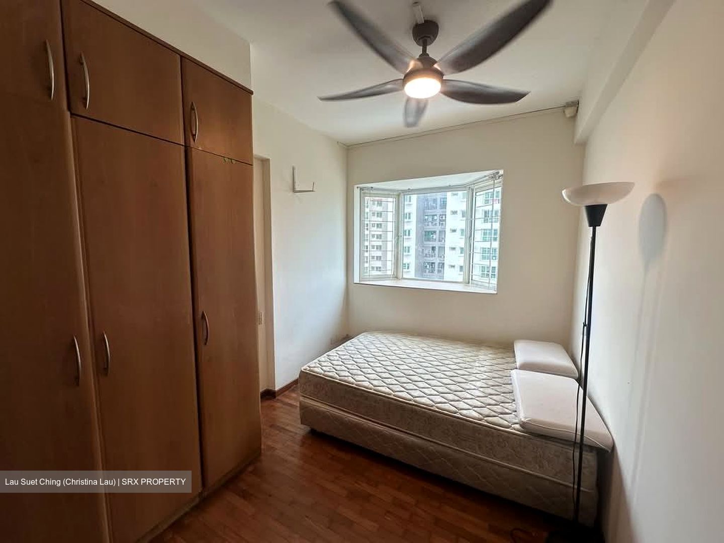 Evergreen Park (D19), Apartment #587734671